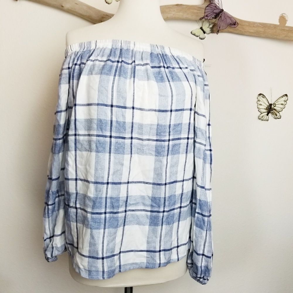 Two by vince camuto off the shoulder plaid top